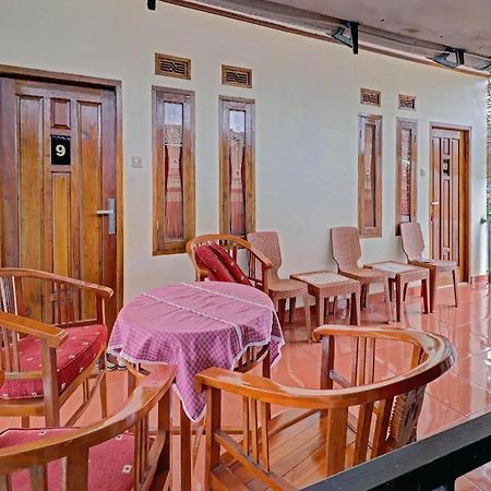 Adinda Homestay เล็มบัง ภายนอก รูปภาพ