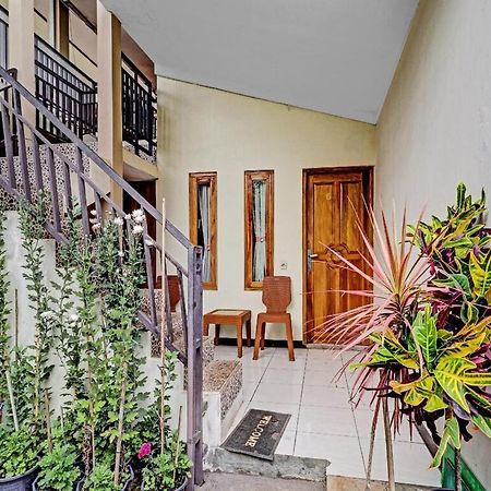 Adinda Homestay เล็มบัง ภายนอก รูปภาพ