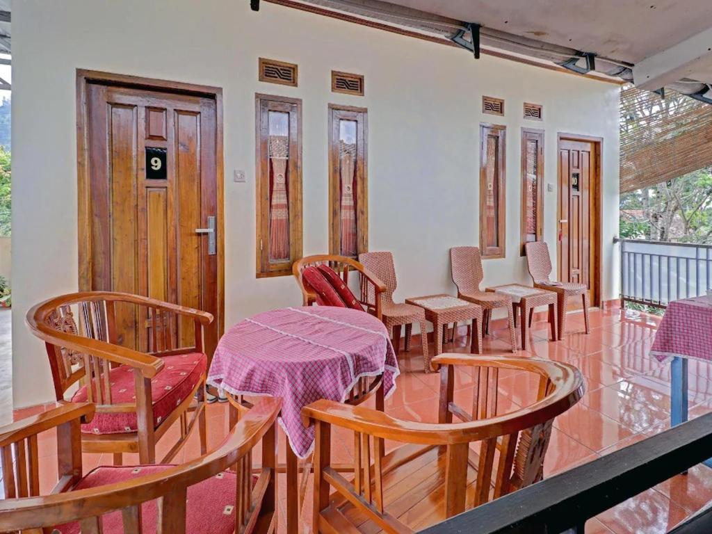 Adinda Homestay เล็มบัง ภายนอก รูปภาพ